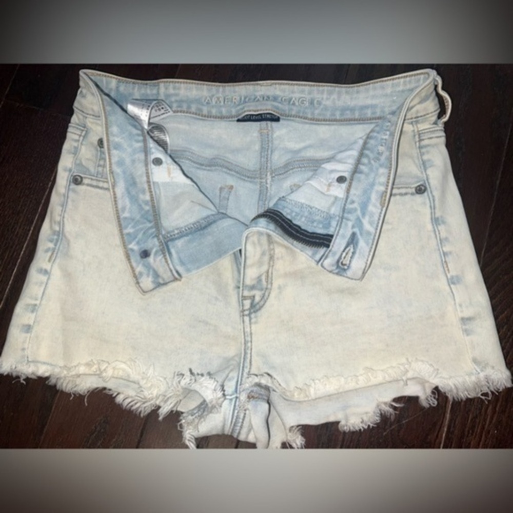 American Eagle Super Hi rise shortie